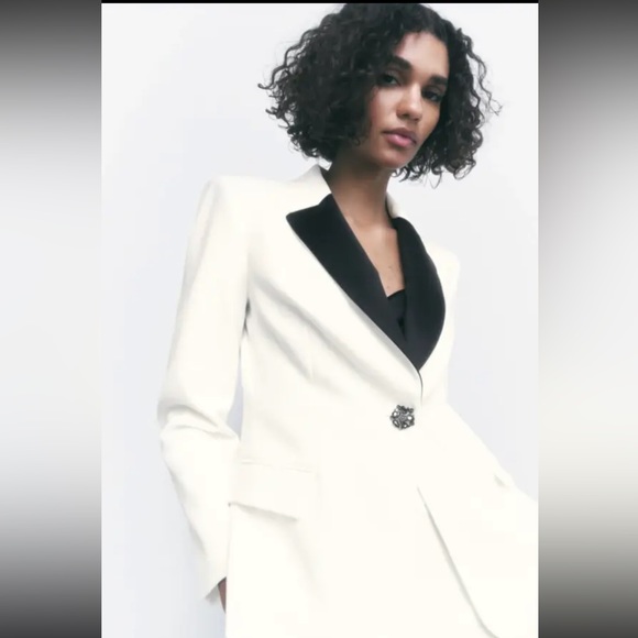 Zara Jackets & Blazers - NWT ZARA JEWEL BUTTON COMBINATION BLAZER, Sz S